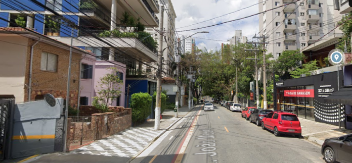 A Companhia de Engenharia de Tráfego (CET) vai monitorar o trânsito na Rua João Moura