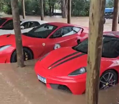 Ferraris alagadas em Urubici, no interior de Santa Catarina