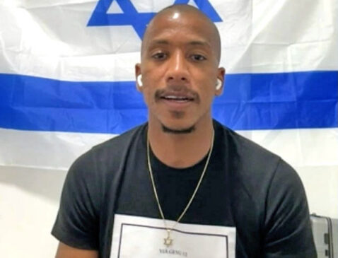 O jogador está em Israel a quatro meses