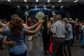 Baile da Melhor Idade agita o Pirajuçara no sábado (7)