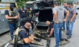No último dia 19, a Polícia do Rio de Janeiro recuperou oito metralhadoras que estavam no bairro Gardênia Azul, situado na zona oeste da capital fluminense