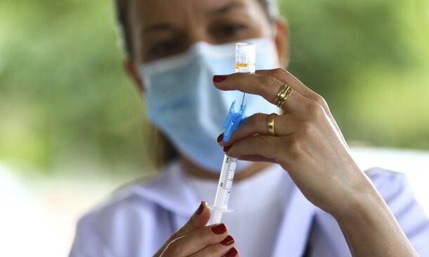 Campanha de vacinação contra a gripe é antecipada para março