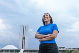 Paula é da corrente Primavera Socialista, que junto com Revolução Solidária, do deputado Guilherme Boulos, pré-candidato à prefeitura de São Paulo, formam o campo PSOL Popular, maioria na legenda