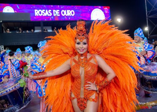 Rainha de Bateria Ana Beatriz