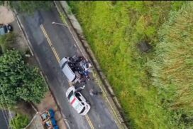 Os policiais acionaram o helicóptero Águia, que passou a acompanhar a fuga