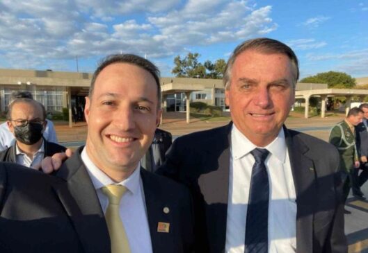 Bolsonaro (PL) negou ter sondado o secretário de Segurança de São Paulo, Guilherme Derrite, para disputar a prefeitura da capital paulista