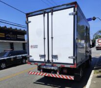 PM liberta vítimas e recupera carga roubada na zona sul da capital