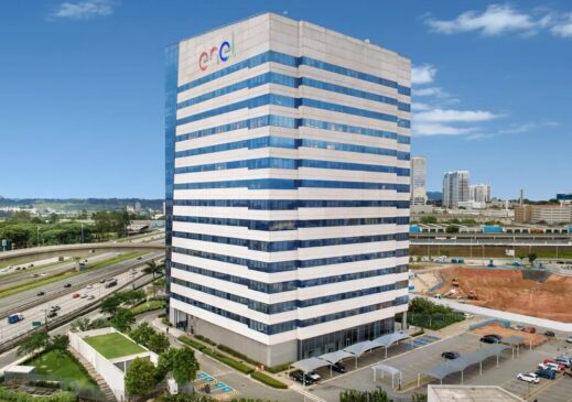A Prefeitura de São Paulo vai processar a concessionária Enel, que atua na região metropolitana, pela falta de energia em SP