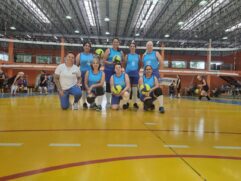 A equipe se prepara para a fase estadual na liga Ouro