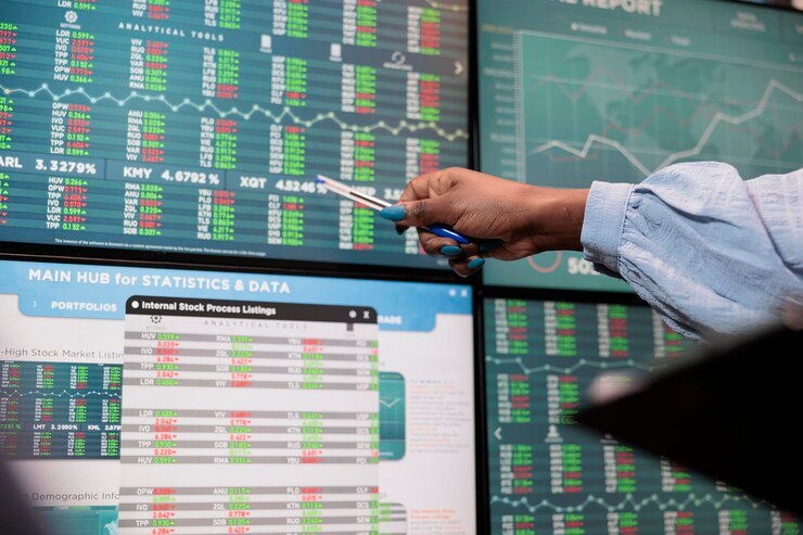 A bolsa de valores teve forte alta e atingiu o maior nível em duas semanas