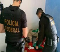 De acordo com os investigadores, 19 mandados de busca e apreensão estão sendo cumpridos em dez estados