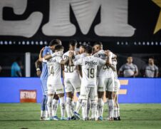 Treinador do Peixe reuniu o grupo após a derrota para dar um gás para os últimos dois jogos