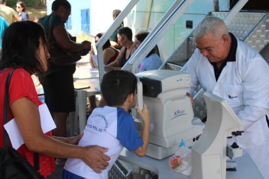 Para atendimento das crianças, foram agendadas inicialmente nessa etapa 200 consultas e que no total vai atender cerca de 1.600 alunos
