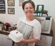 Cozinheira de 43 anos foi achada morta