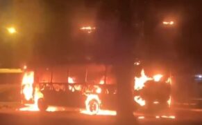 Ônibus queimado em Santos