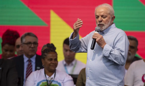 Ao discursar, o presidente analisou o primeiro ano de seu terceiro mandato