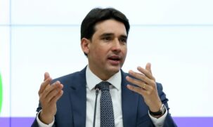 Ministro de Portos e Aeroportos, Silvio Costa Filho