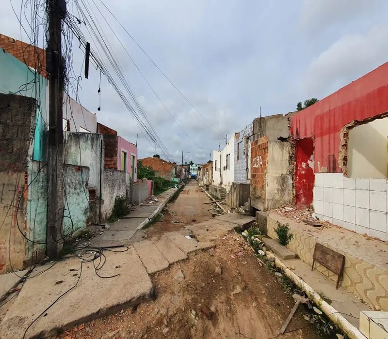 Em nota, a Braskem diz continua mobilizada e monitorando a situação  da mina 18, tomando todas as medidas cabíveis para minimização do impacto