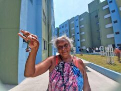 A lista de beneficiados é composta por pessoas oriundas da comunidade das Malvinas, no bairro Alemoa