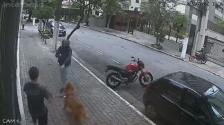 Assalto na região de Moema, na zona sul de SP, foi registrado por câmeras de segurança