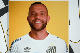 Atacante Guilherme Augusto