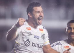 Santos se manteve imponente na Vila Belmiro e engrenou no jogo