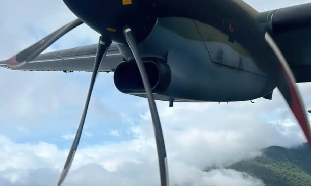 As buscas são feitas pela FAB (Força Aérea Brasileira), Polícia Civil, e Polícia Militar, e ainda não há pistas da localização da aeronave ou dos passageiros