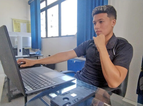 A meta de Guilherme é entrar em uma universidade federal para cursar Engenharia de Software