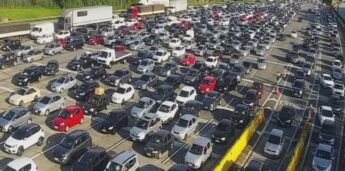 O caso ocorreu em São Vicente e foi registrado por volta de 1h45