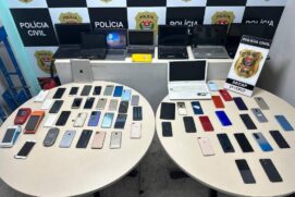 Aparelhos encontrados em uma sala na rua do Glicério, no centro de SP