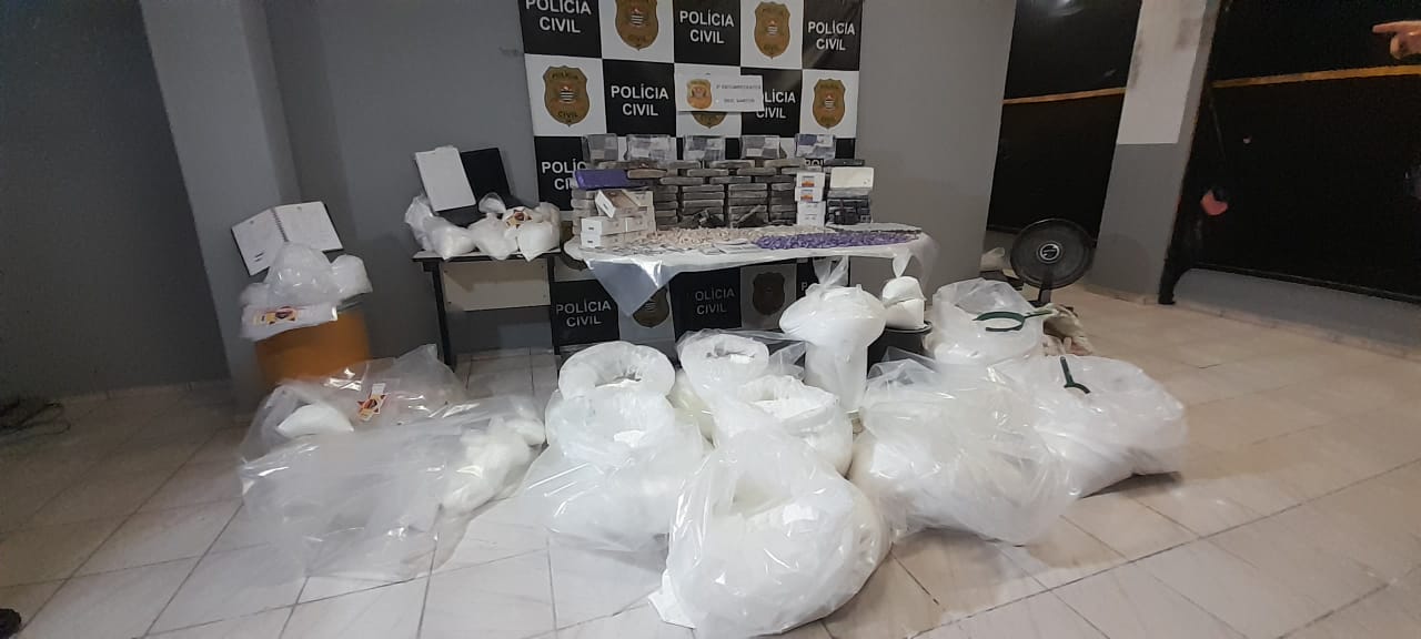 Três homens envolvidos com o tráfico de drogas na Baixada Santista foram presos