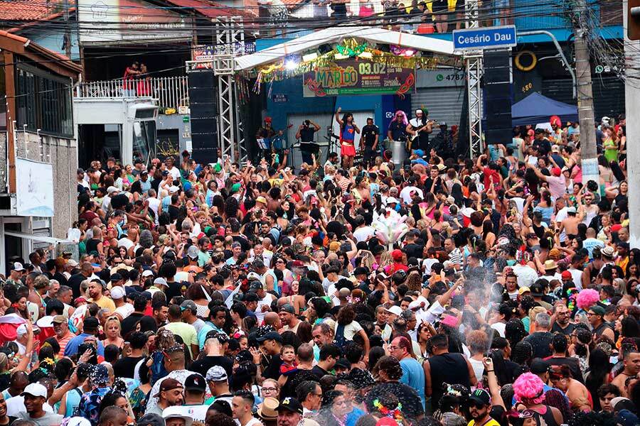Banda Espera Marido, tradição de Taboão da Serra