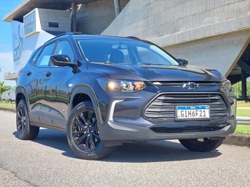O Chevrolet Tracker Midnight é disponível apenas nas cores Azul Eclipse, Preto Ouro Negro e Cinza Rush