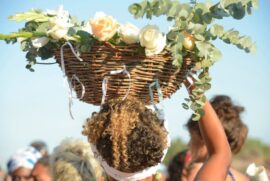 Só em 2023, ano de retomada da celebração após a pandemia, a festa recebeu em torno de 400 mil visitantes em Salvador