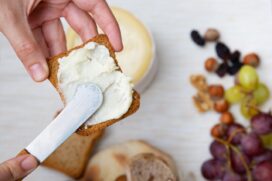 Catupiry é um queijo muito popular no Brasil e existem formas de faz-lo em casa