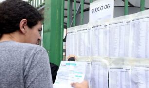 Quem não for selecionado nesta etapa pode manifestar interesse pela lista de espera por vagas vindas da desistência dos selecionados na primeira chamada