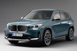 BMW iX1 eDrive20 X-Line