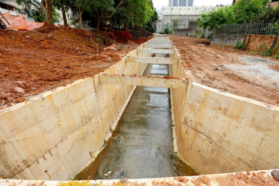Canalização do Córrego Domênico Palma