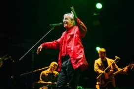Caetano Veloso apresentou o show 'Transa' na primeira edição Doce Maravilha