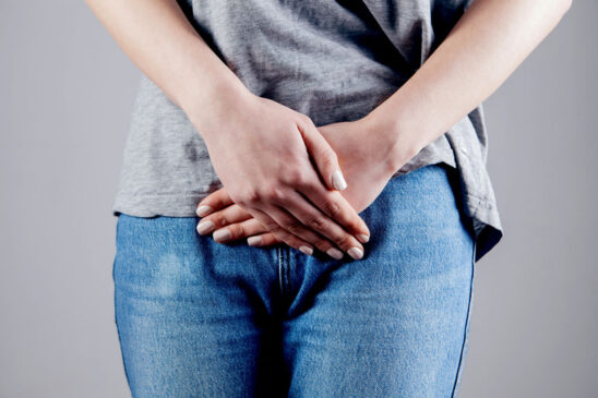 Estima-se que cerca de 190 milhões de mulheres sofrem com a endometriose, de acordo com a Organização Mundial de Saúde (OMS).