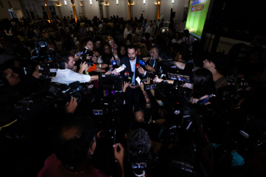 Guilherme Boulos, pré-candidato à Prefeitura de SP, durante coletiva nesta sexta