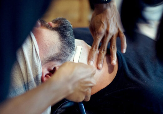 Saiba o processo do transplante de barba e de sobrancelha