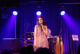 Malú Lomando canta Maria Bethânia