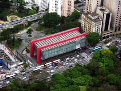 Veículos estarão liberados para circular pela Avenida Paulista neste domingo