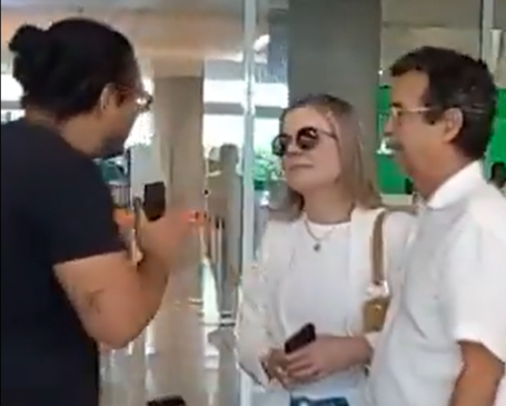 Momento em que Matheus Faustino, membro do MBL, questiona Gleisi Hoffmann e Fernando Mineiro