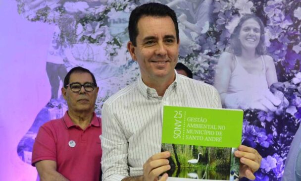 Paulo Serra é prefeito de Santo André e presidente do PSDB-SP