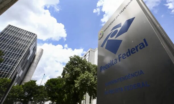 Abex foi liberado nesta segunda para contribuintes que querem atualizar os valores investidos fora do País; a atualização custará 8% do Imposto de Renda