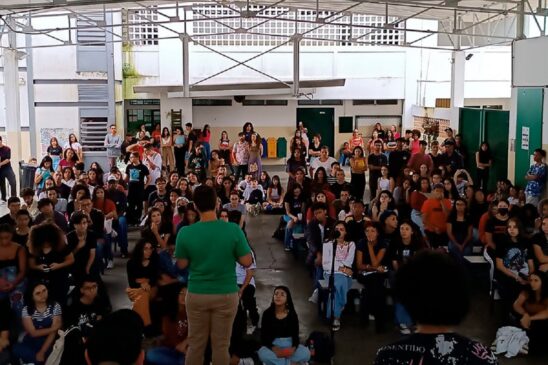 Rede de cursinho Emancipa está com inscrições abertas em Taboão da Serra, na Grande São Paulo