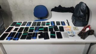 Celulares apreendidos durante o Lollapalooza