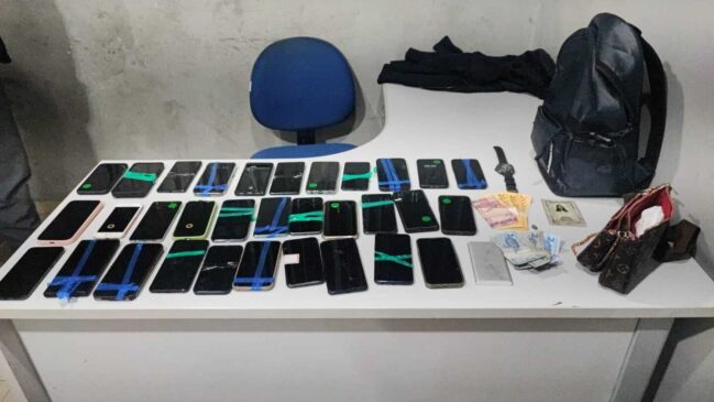 Celulares apreendidos durante o Lollapalooza
